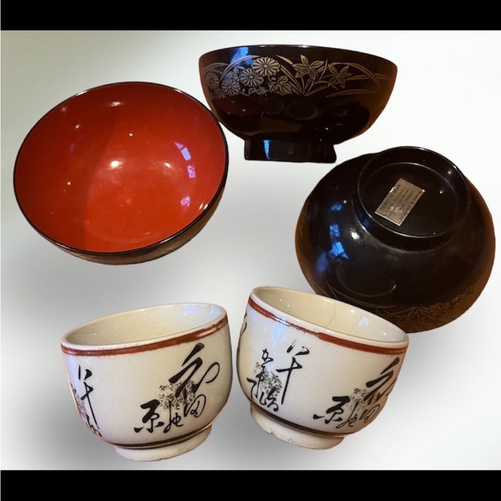 Japanese Asian 5 piece bowl set